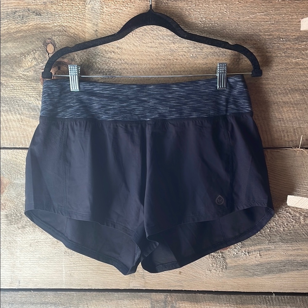 Tasc Performance Athletic Shorts